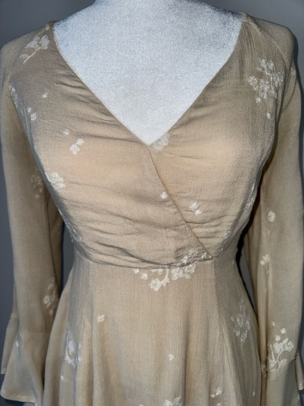 Free People Beige Floral Tunic Dress Lightweight Boho Women’s Size Medium - Picture 6 of 16